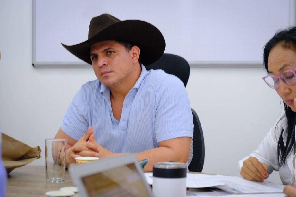 Gobernador de Casanare viaja a Arabia Saudita para fortalecer alianzas de inversión internacional